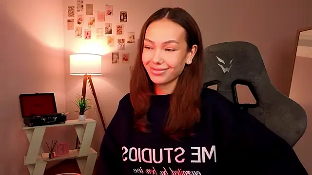 Snapshot of nexorine chatting on 02-04-26, 01:28 nexorine online show from 02-04-26, 01:28