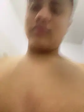 andresmahecha777 online show from 02-26-26, 05:17