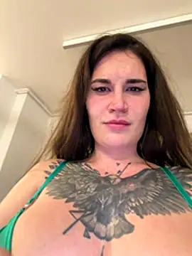 Snapshot of TattooGirlAlia chatting on 11-14-25, 11:24 TattooGirlAlia online show from 11-14-25, 11:24