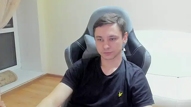 Alexmansuper online show from 04-15-26, 07:58