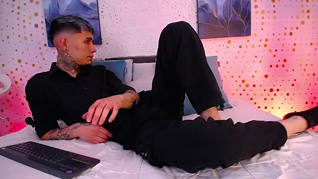 Max Hader online show from 02-10-26, 01:15