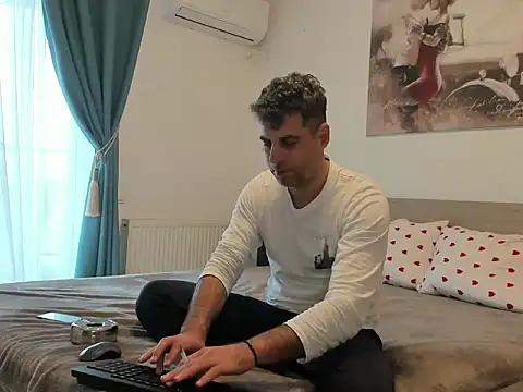 Snapshot of rickysun chatting on 02-12-26, 11:16 rickysun online show from 02-12-26, 11:16