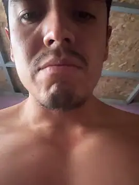 Snapshot of serranoandre chatting on 02-20-26, 09:15 serranoandre online show from 02-20-26, 09:15