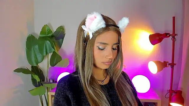 Snapshot of Lia_flor chatting on 02-12-26, 03:56 Lia flor online show from 02-12-26, 03:56