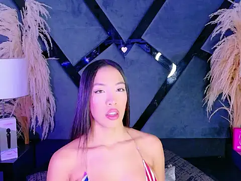 KylieWhitee online show from 02-16-26, 01:40