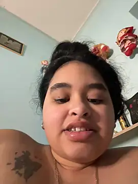 Aloyenita online show from 02-11-26, 09:03