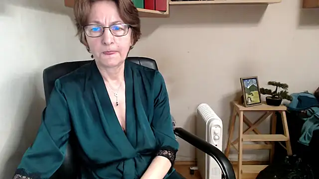 katemodel online show from 02-21-26, 08:04