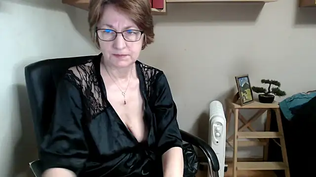 katemodel online show from 03-12-26, 06:52