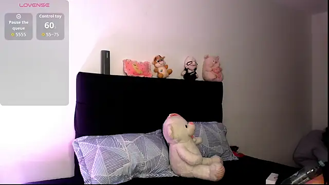 Snapshot of angel_naturall chatting on 02-06-26, 05:49 angel naturall online show from 02-06-26, 05:49