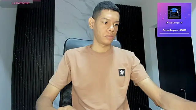 Snapshot of milo_cruz_ chatting on 02-01-26, 04:11 milo cruz online show from 02-01-26, 04:11