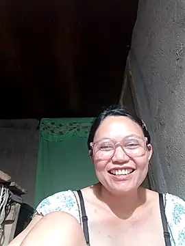 Snapshot of hotpinay_45 chatting on 02-19-26, 07:37 hotpinay 45 online show from 02-19-26, 07:37