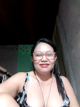 Snapshot of hotpinay_45 chatting on 02-21-26, 08:21 hotpinay 45 online show from 02-21-26, 08:21