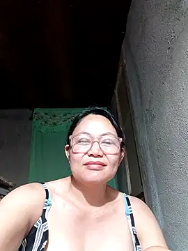 Snapshot of hotpinay_45 chatting on 02-22-26, 08:24 hotpinay 45 online show from 02-22-26, 08:24