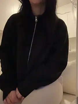 Snapshot of Sara0202 chatting on 03-04-26, 05:08 Sara0202 online show from 03-04-26, 05:08