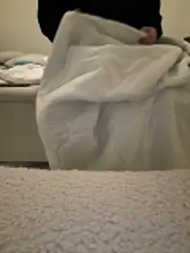 Snapshot of Sara0202 chatting on 03-15-26, 08:48 Sara0202 online show from 03-15-26, 08:48