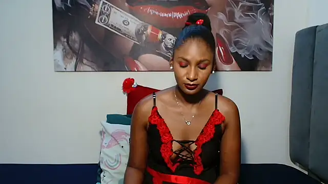 Snapshot of Moreish-06 chatting on 02-02-26, 02:05 Moreish-06 online show from 02-02-26, 02:05