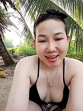 Snapshot of Ana-love2026 chatting on 02-28-26, 01:28 Ana-love2026 online show from 02-28-26, 01:28