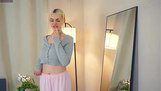 Snapshot of PatricePerlow chatting on 02-11-26, 07:46 PatricePerlow online show from 02-11-26, 07:46