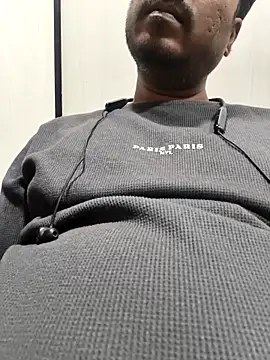 Snapshot of Bengal_Tiger420 chatting on 02-27-26, 04:18 Bengal Tiger420 online show from 02-27-26, 04:18