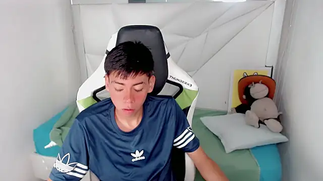 Liarr  online show from 02-14-26, 08:05