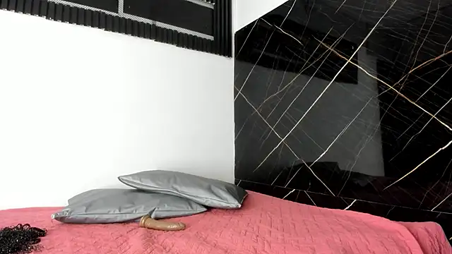 Snapshot of Bonniie_23 chatting on 02-21-26, 04:24 Bonniie 23 online show from 02-21-26, 04:24