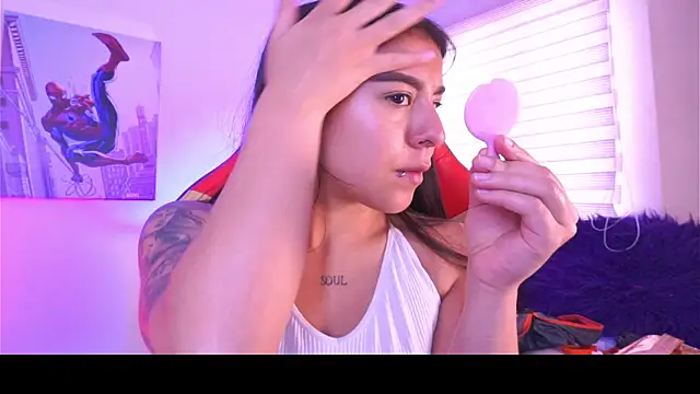 Snapshot of mavi_boo chatting on 02-26-26, 05:23 mavi boo online show from 02-26-26, 05:23