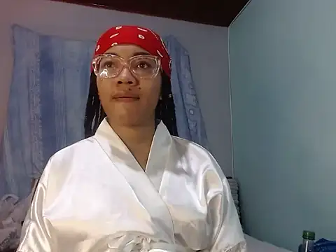 Snapshot of Sexy_Supermomm chatting on 02-26-26, 11:15 Sexy Supermomm online show from 02-26-26, 11:15