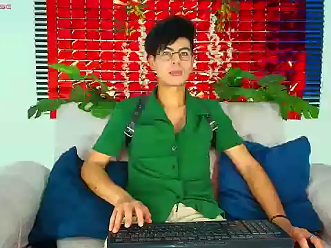 ThiiagoSaeenz online show from 02-13-26, 03:08