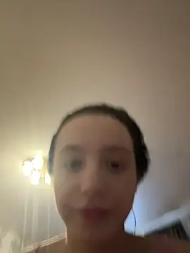 MiaTee online show from 02-18-26, 03:57