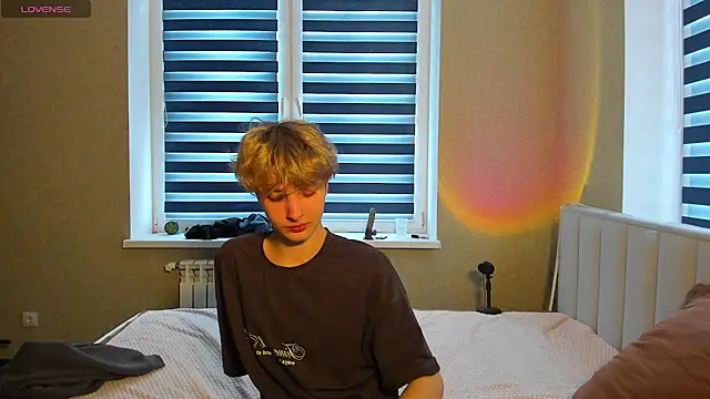 bunnyblush67 online show from 02-25-26, 07:29