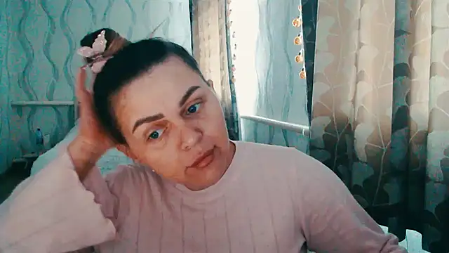 Snapshot of MagicKatarina_ chatting on 02-18-26, 06:09 MagicKatarina online show from 02-18-26, 06:09