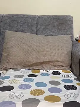 Snapshot of anonymous_mommy chatting on 02-15-26, 12:25 anonymous mommy online show from 02-15-26, 12:25