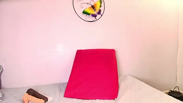 Snapshot of melany_roberts_ chatting on 02-20-26, 03:14 melany roberts online show from 02-20-26, 03:14