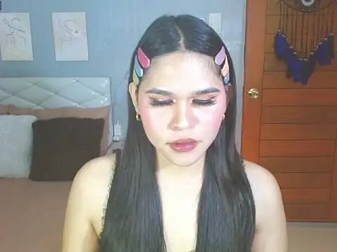 Snapshot of alianabrooks chatting on 02-15-26, 05:26 alianabrooks online show from 02-15-26, 05:26