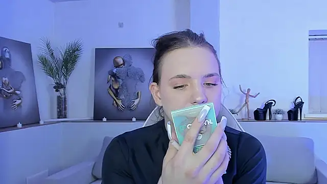 Madison dolly online show from 02-07-26, 02:04