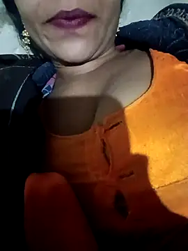 Snapshot of Lovely_sima chatting on 02-25-26, 05:11 Lovely sima online show from 02-25-26, 05:11