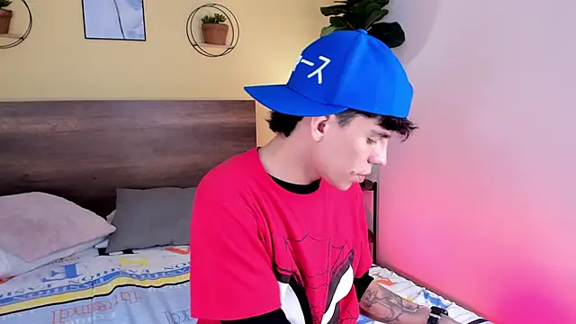 Snapshot of Angel_eros_ chatting on 02-10-26, 04:49 Angel eros online show from 02-10-26, 04:49