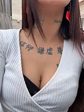 MelaFoxx online show from 02-11-26, 11:48