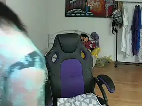 Sylly online show from 02-19-25, 11:28