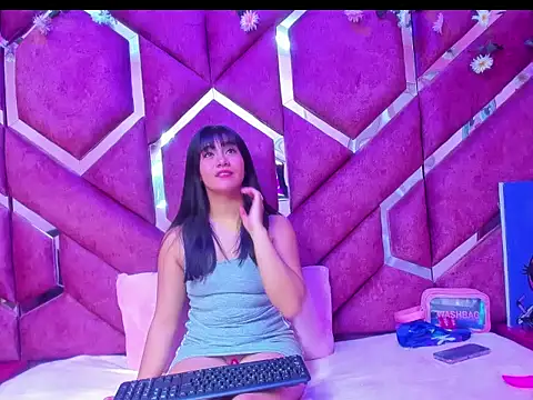 Luna Staar69 online show from 02-17-26, 03:14