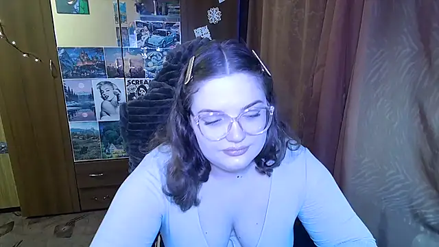 Teasing Dora online show from 02-06-26, 11:52