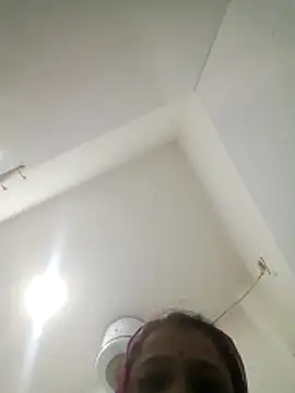 khushi rawat online show from 02-10-26, 01:43