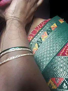 Snapshot of Alka_sexy56 chatting on 02-09-26, 09:13 Alka sexy56 online show from 02-09-26, 09:13