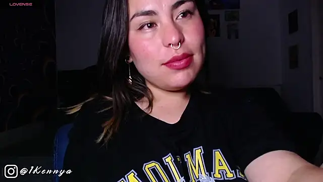 Snapshot of Kennya_Rodriguez chatting on 02-01-25, 05:39 Kennya Rodriguez online show from 02-01-25, 05:39