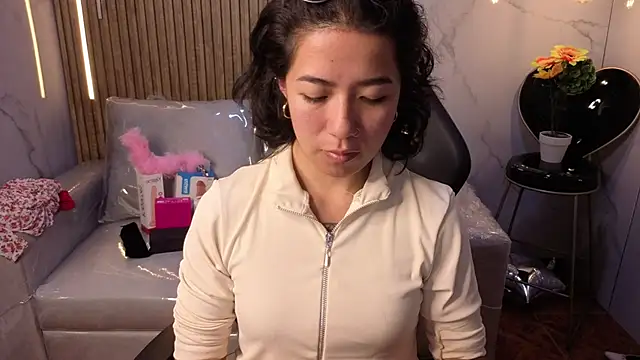 Lynn turner online show from 02-25-26, 08:18