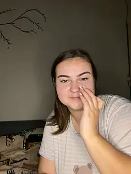 Snapshot of AlyaX_X chatting on 02-02-26, 02:38 AlyaX X online show from 02-02-26, 02:38