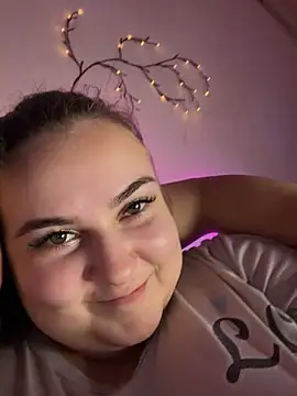 Snapshot of AlyaX_X chatting on 02-24-26, 02:04 AlyaX X online show from 02-24-26, 02:04