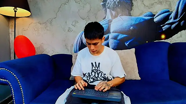 Aron pulse online show from 02-20-26, 01:33