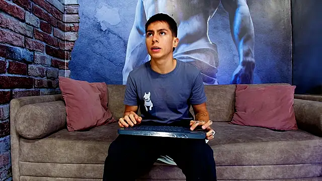 Aron pulse online show from 02-23-26, 01:19