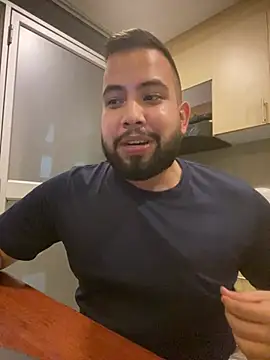 Snapshot of Dalton_s chatting on 02-04-26, 02:17 Dalton s online show from 02-04-26, 02:17